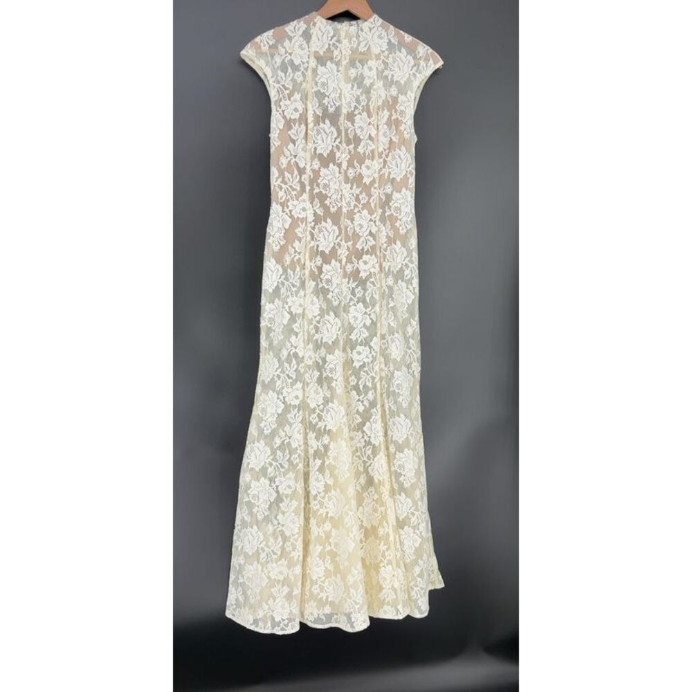 Huong Boutique Ivory Lace Cap-Sleeve Maxi Dress